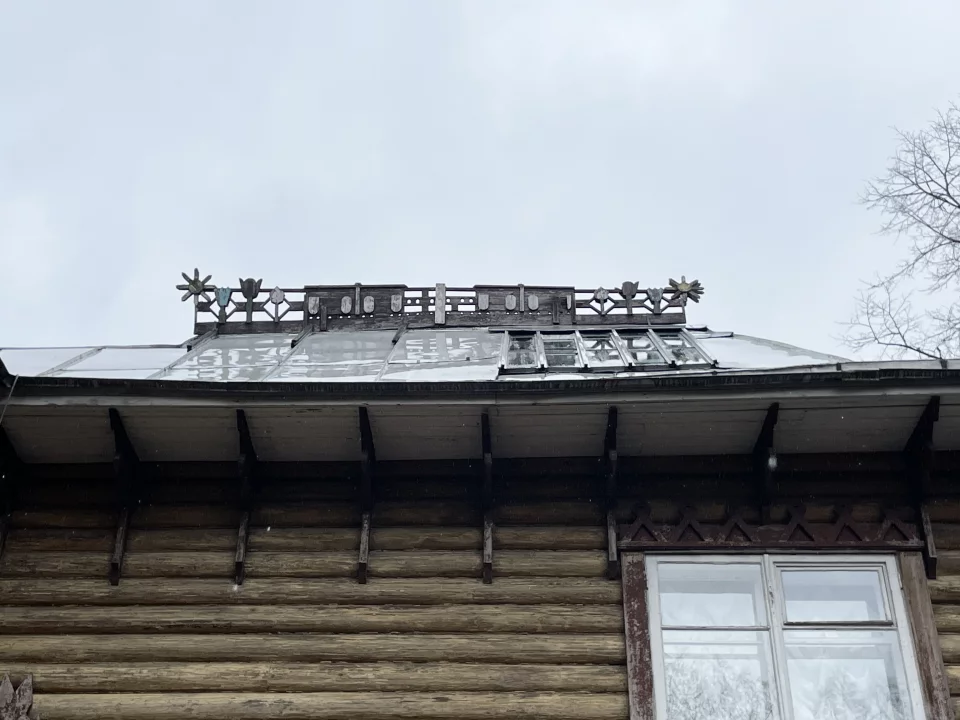 Дом снаружи