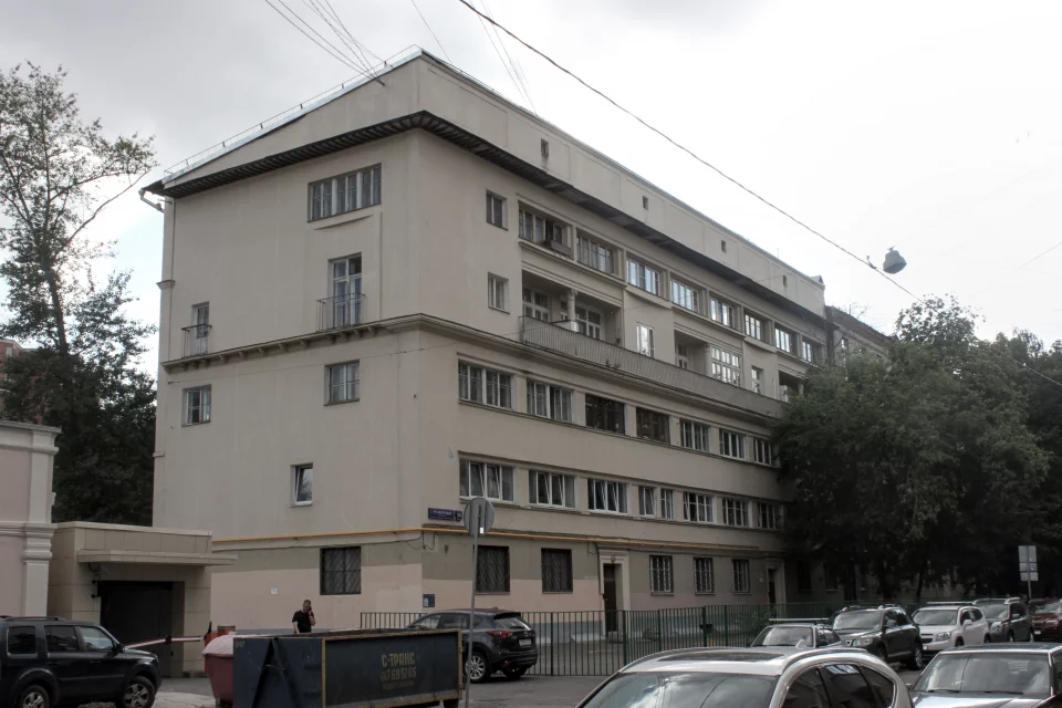 Дом снаружи