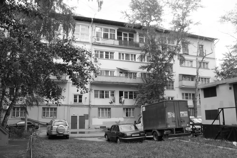 Дом снаружи